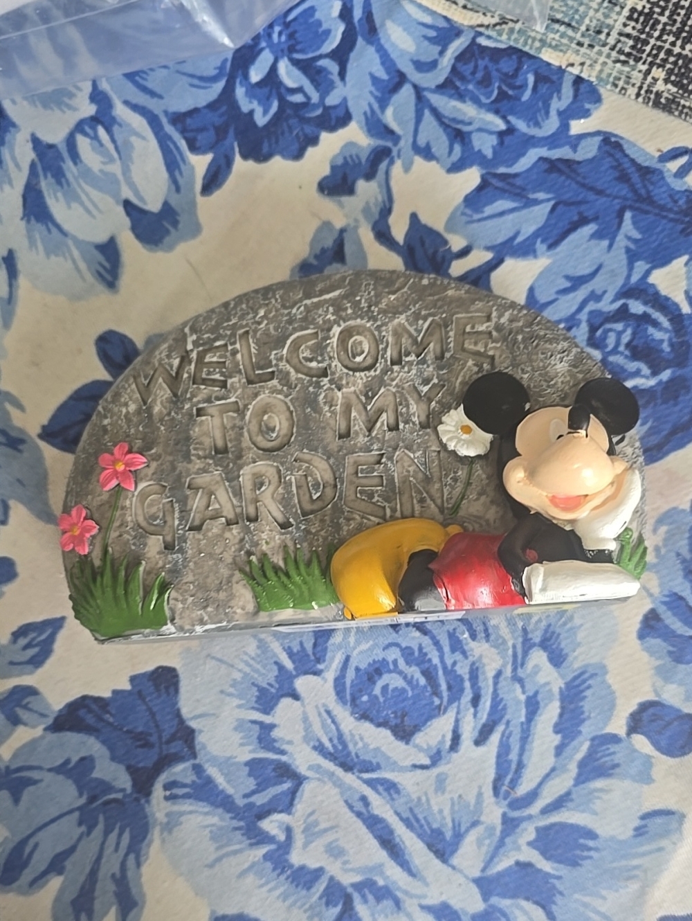 ❤️5/$25 Decorative 'Welcome to My Garden' Mickey Figurine Accents - Multicolor